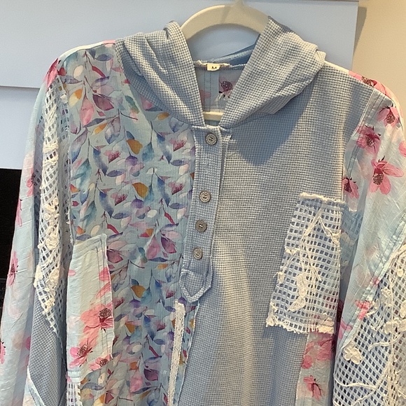 New POL Bohemian Floral Patchwork Hooded Top - Picture 5 of 6